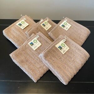NEW x10 Organic cotton spa washcloths. Set of 10.